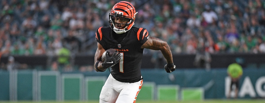 Week 2 NFL DFS Cheat Sheet: Rankings, Top Picks, Stacks, Values, Leverage Plays, Simulations, More