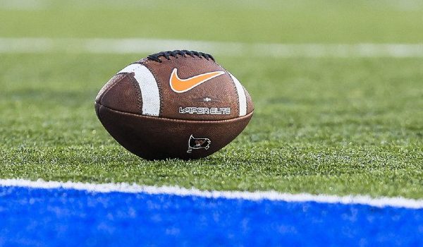 Here's how to bet on football without FanDuel or DraftKings with DFS sites, social sportsbooks, and online sportsbooks now.