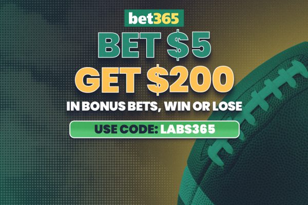 Register with the bet365 bonus code LABS365 to claim a $200 NBA betting promo for Rockets vs. Thunder and Warriors vs. Lakers today.